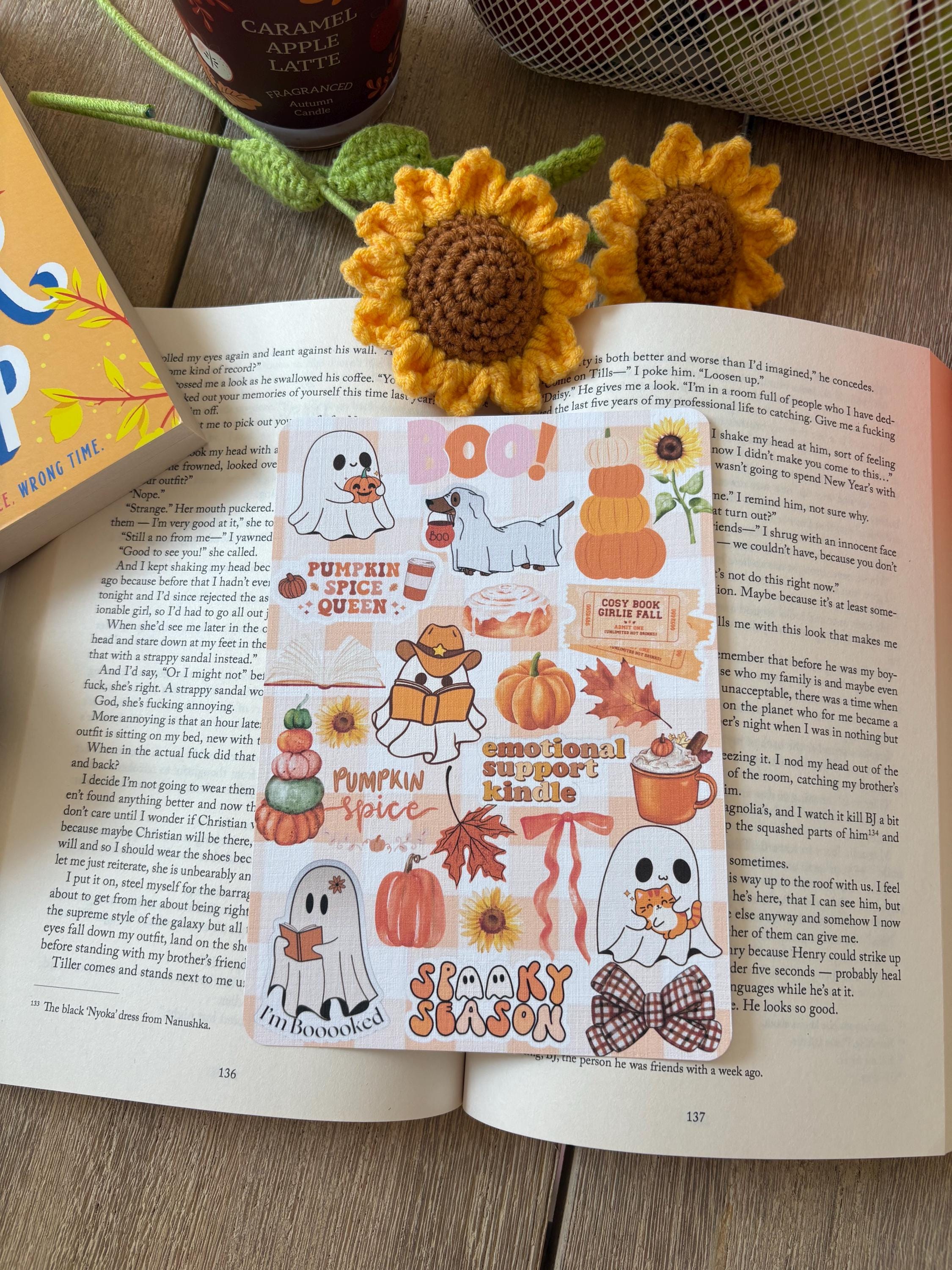 Orange Pumpkin Halloween Kindle Insert / autumn Kindle / Kindle Insert/ /Kindle Insert (Physical) / Kindle Aesthetic /Clear Case Insert
