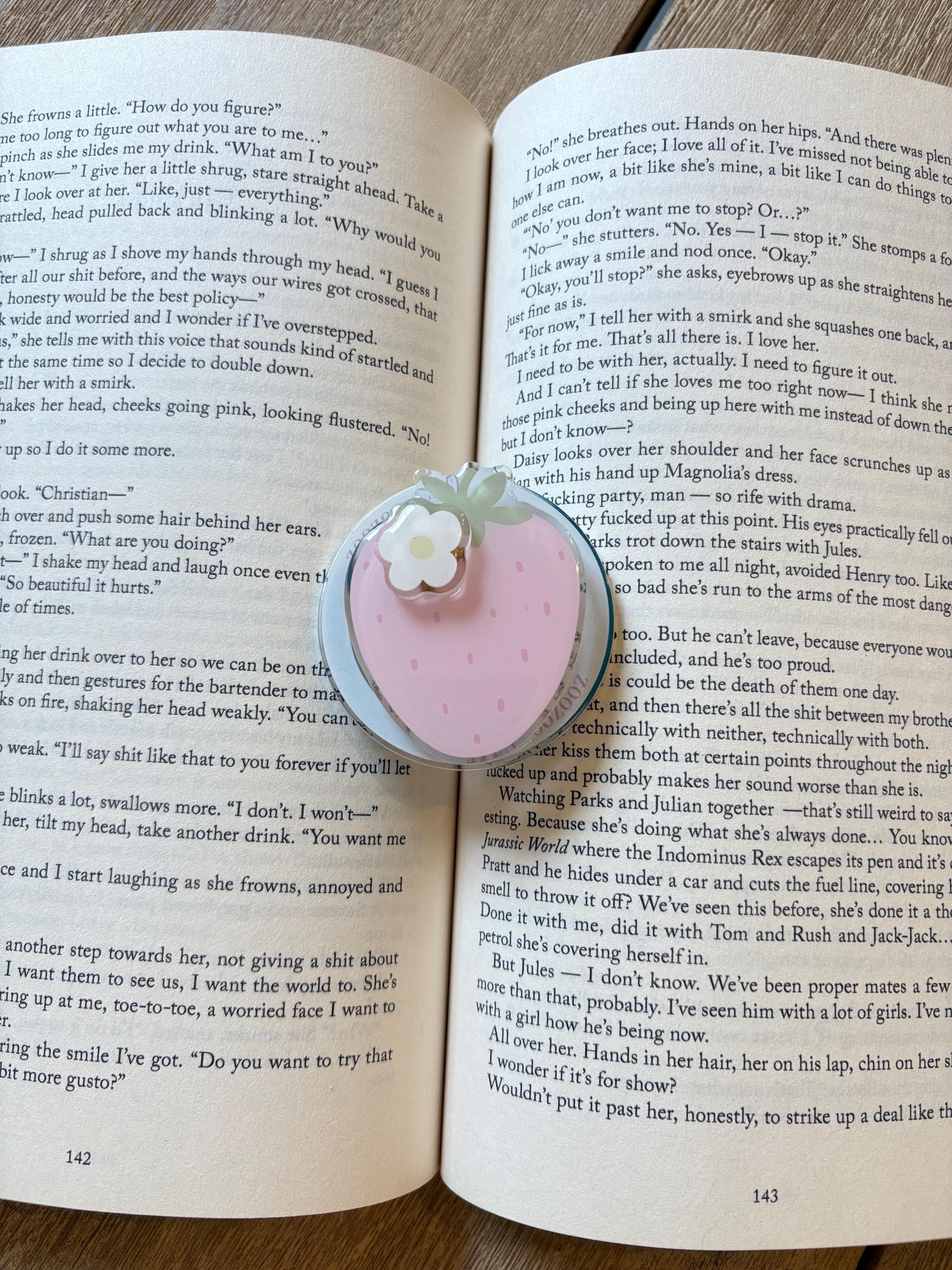 Pink Strawberry Magnetic Kindle Grip