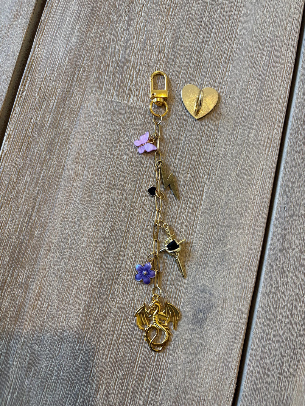 Fourth Wing Kindle Charm