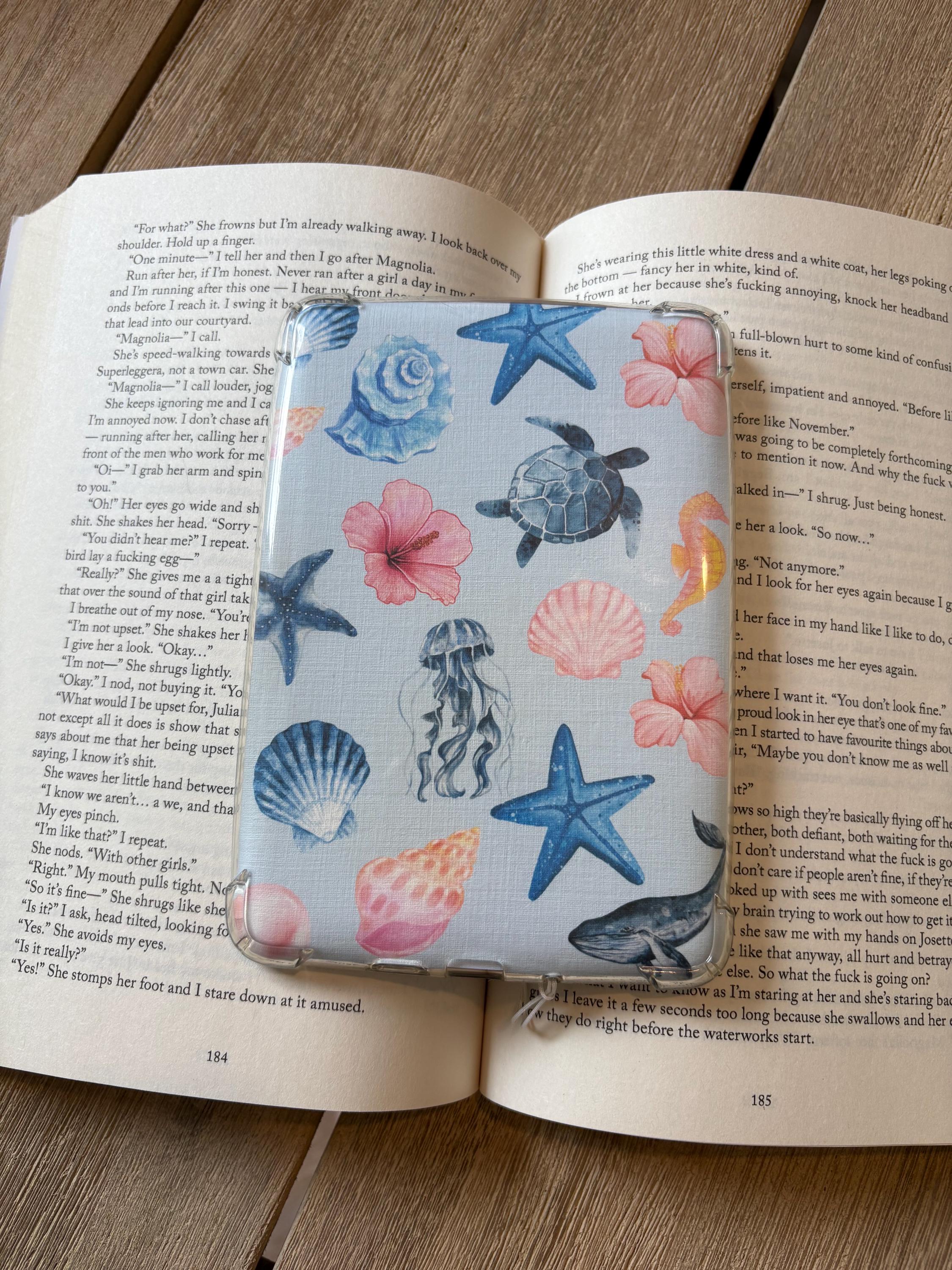 Blue summer coastal Kindle Insert