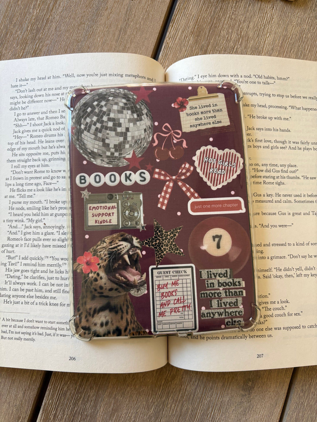 Red aesthetic Kindle Insert