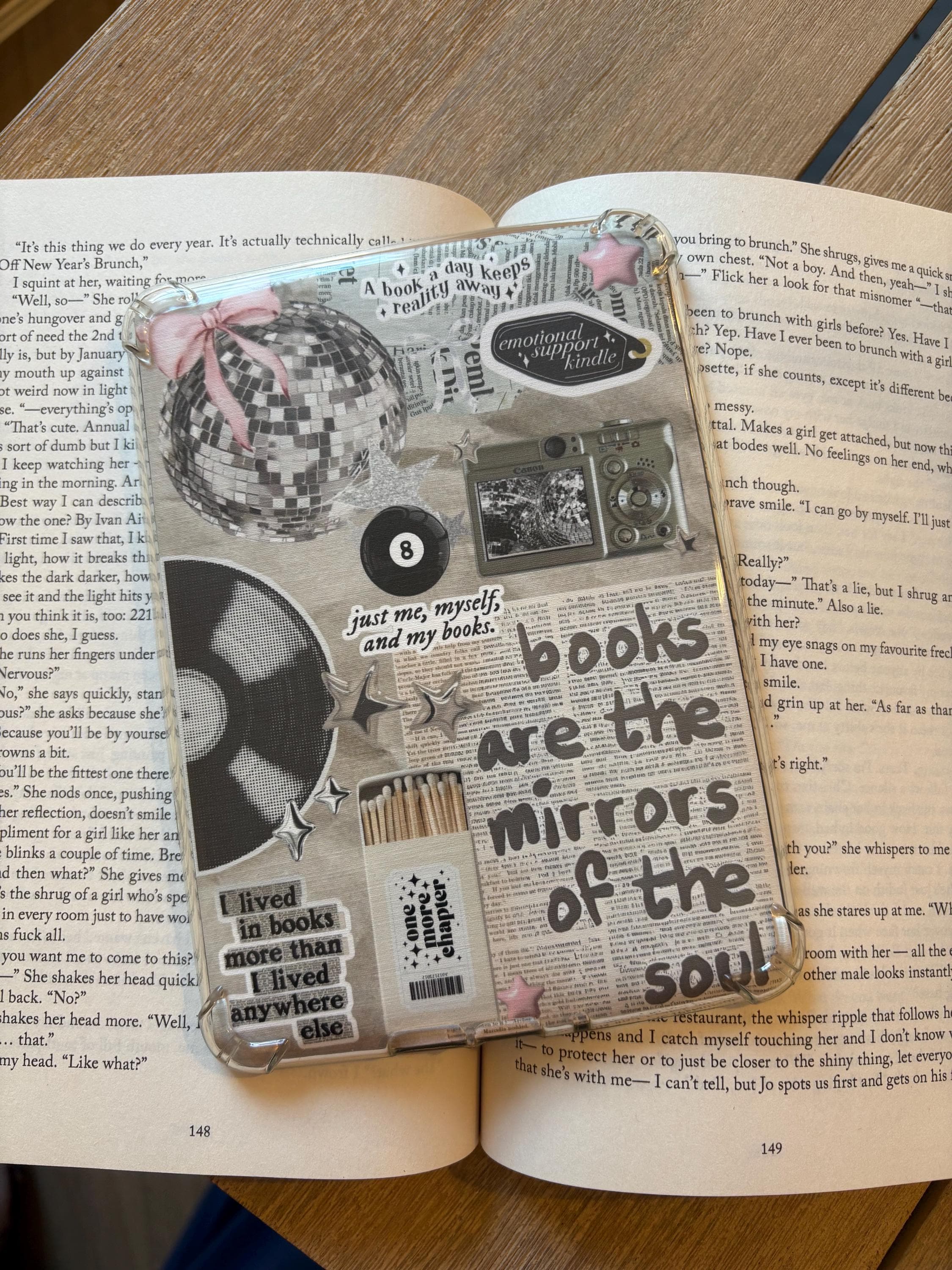 Silver Vintage Kindle Insert, Silver Theme