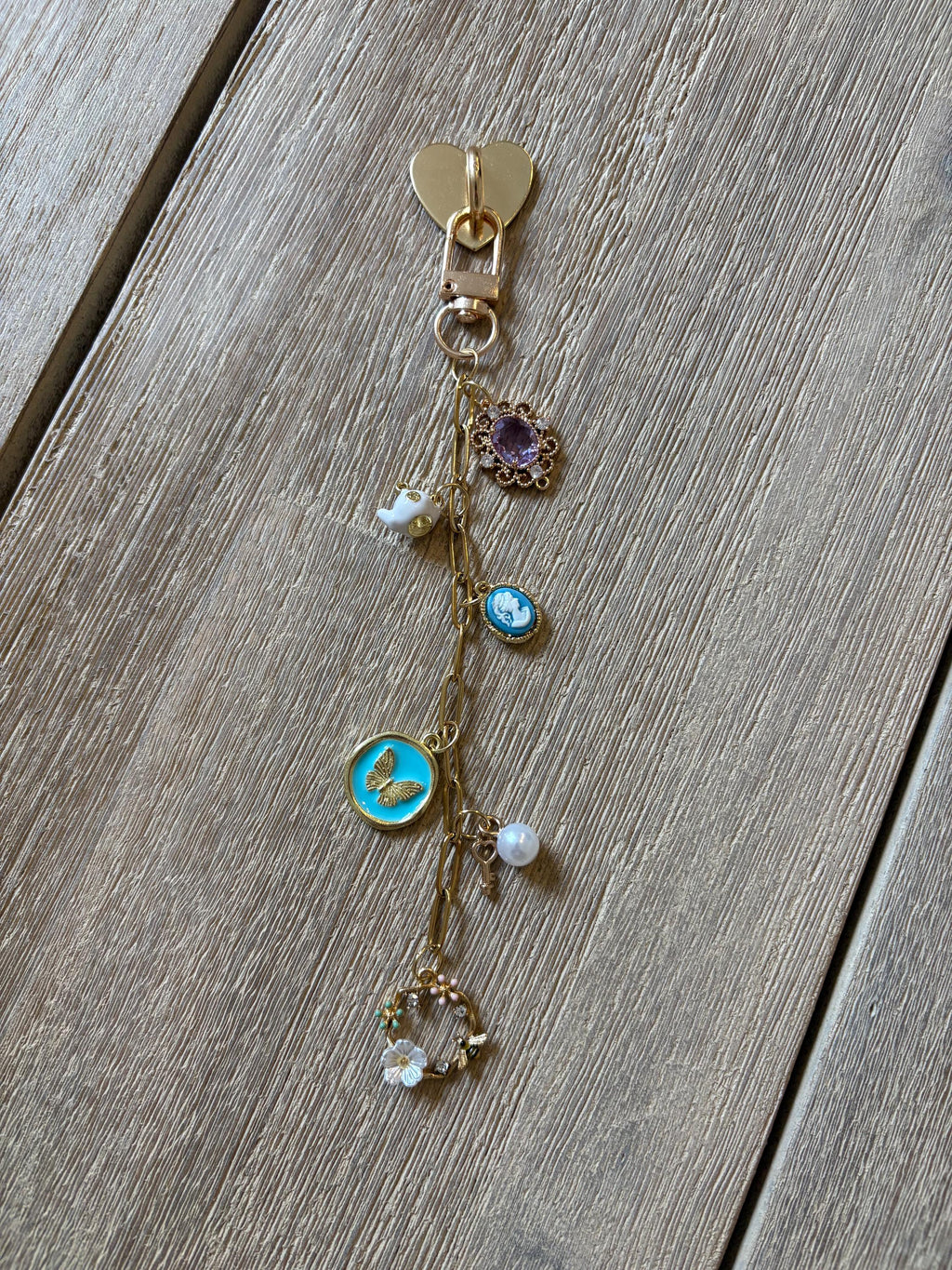 Bridgerton inspired Kindle Charm