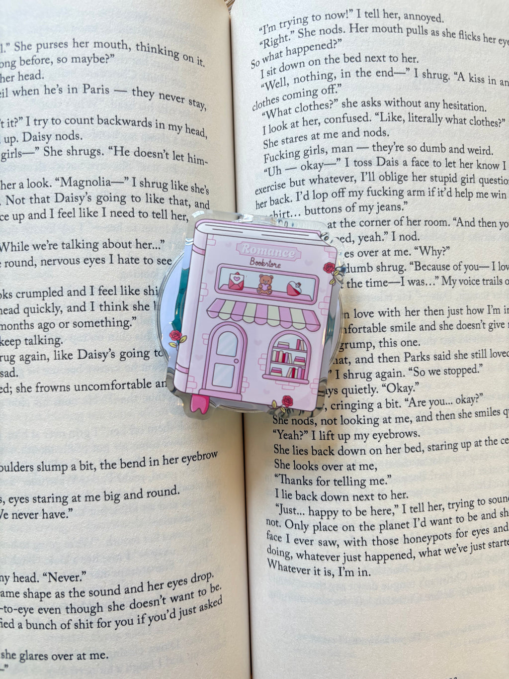Romance Bookstore Kindle Grip