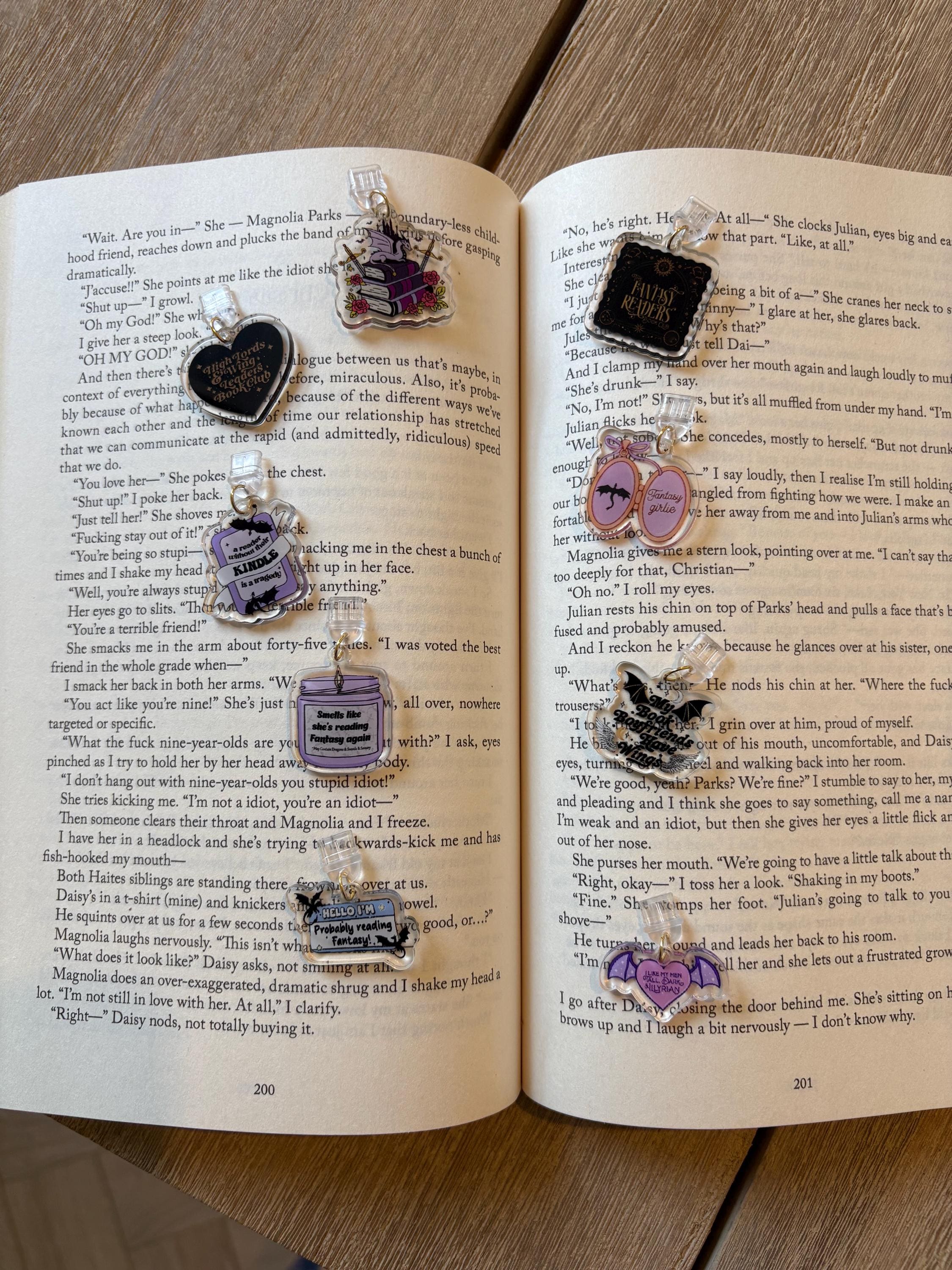 Fantasy Acylic Dust plug charms