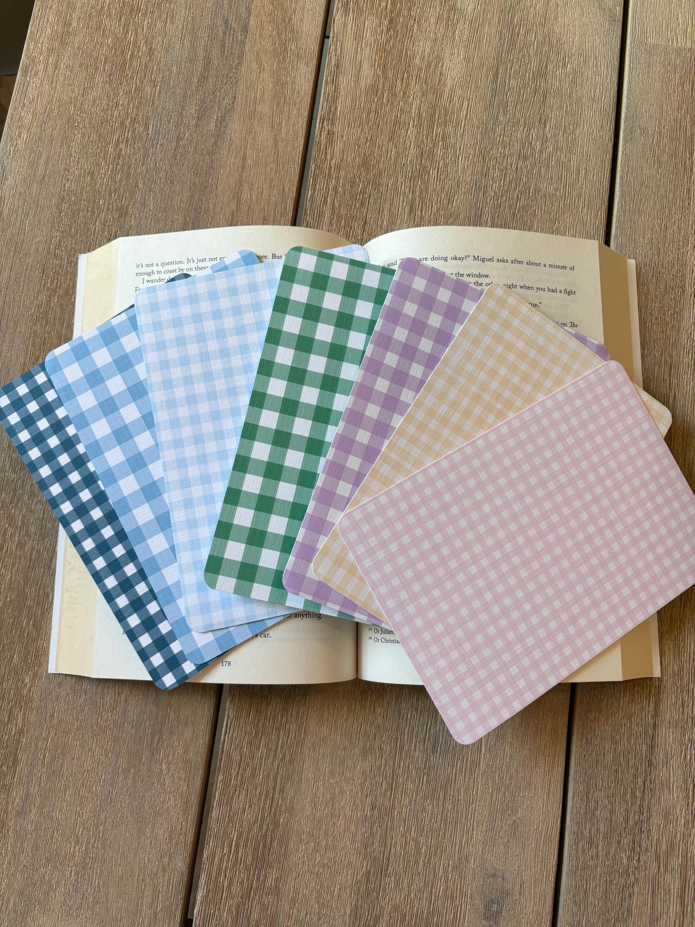 Gingham Pattern Kindle Inserts