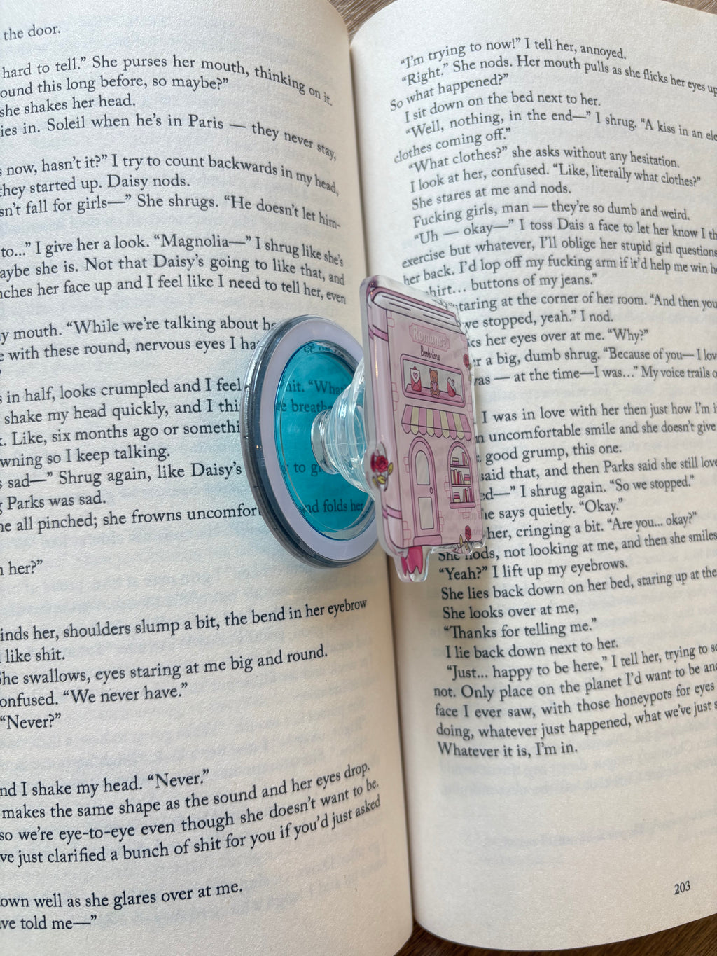 Romance Bookstore Kindle Grip