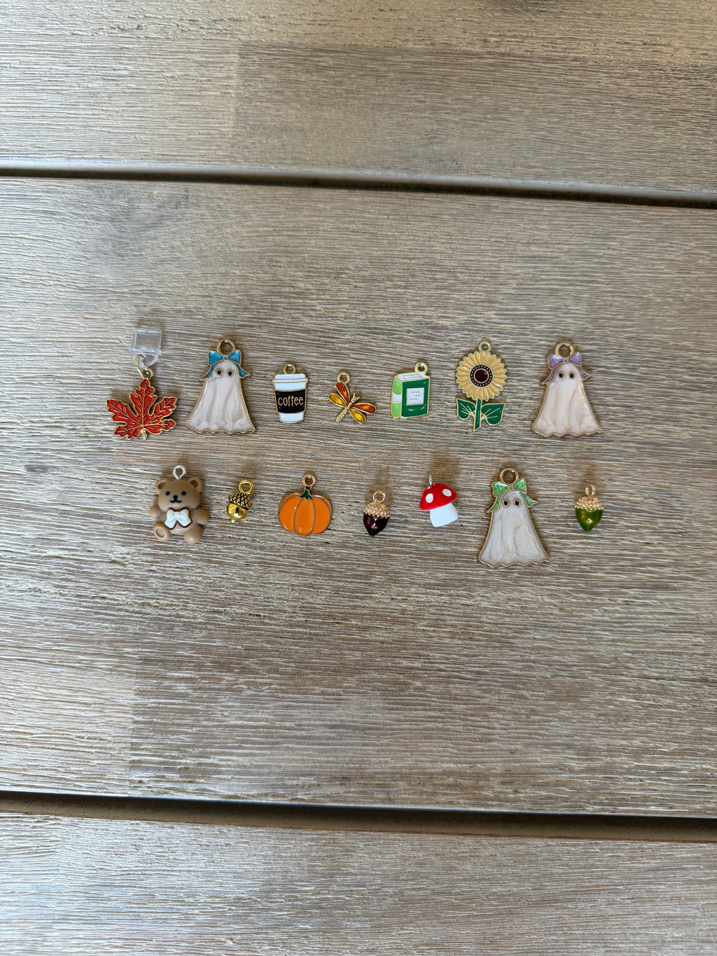 Autumn Halloween Dust Plug Charm: Kindle accessory