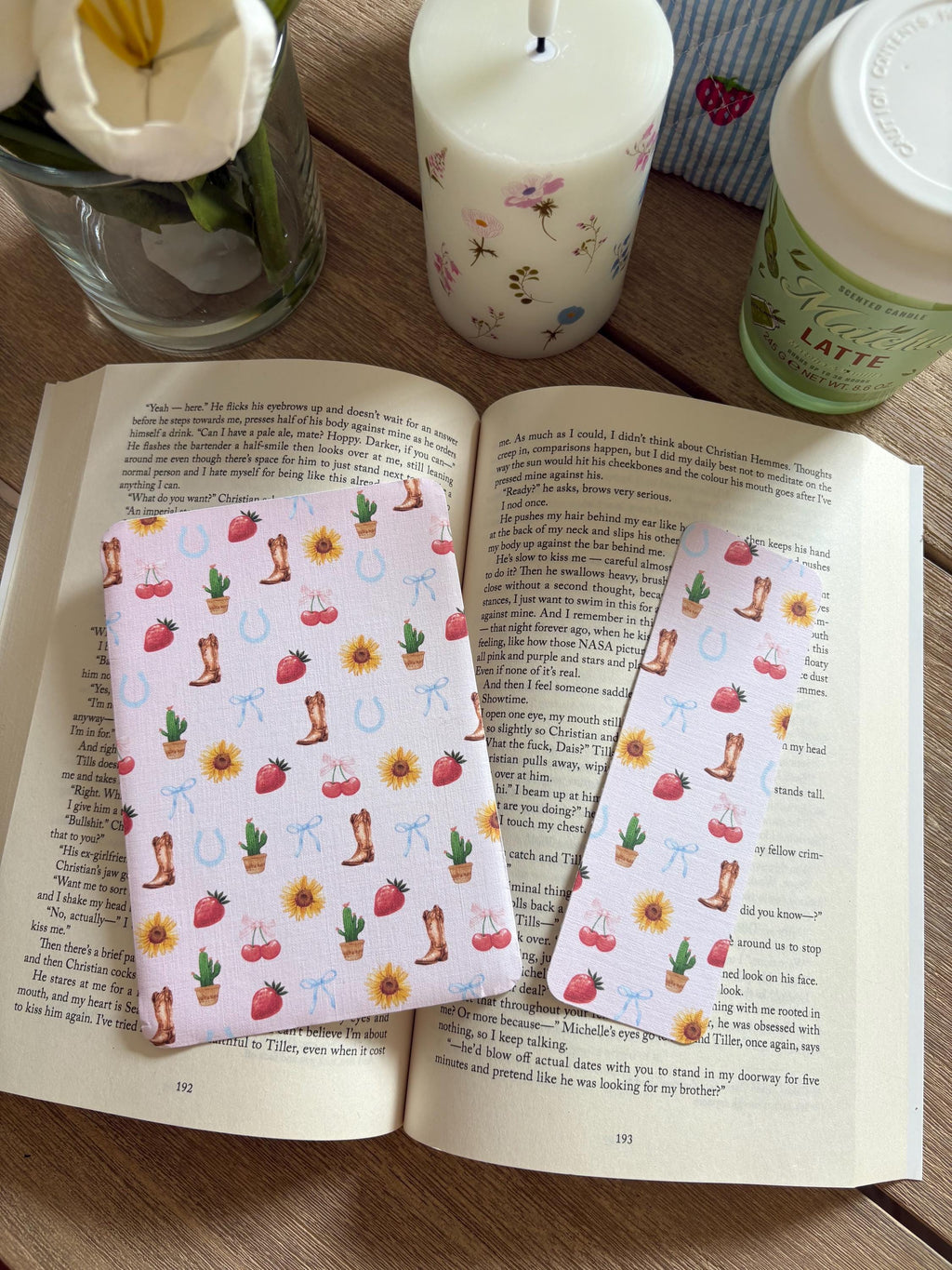 Cowboy but make it cute Kindle Insert & Bookmark
