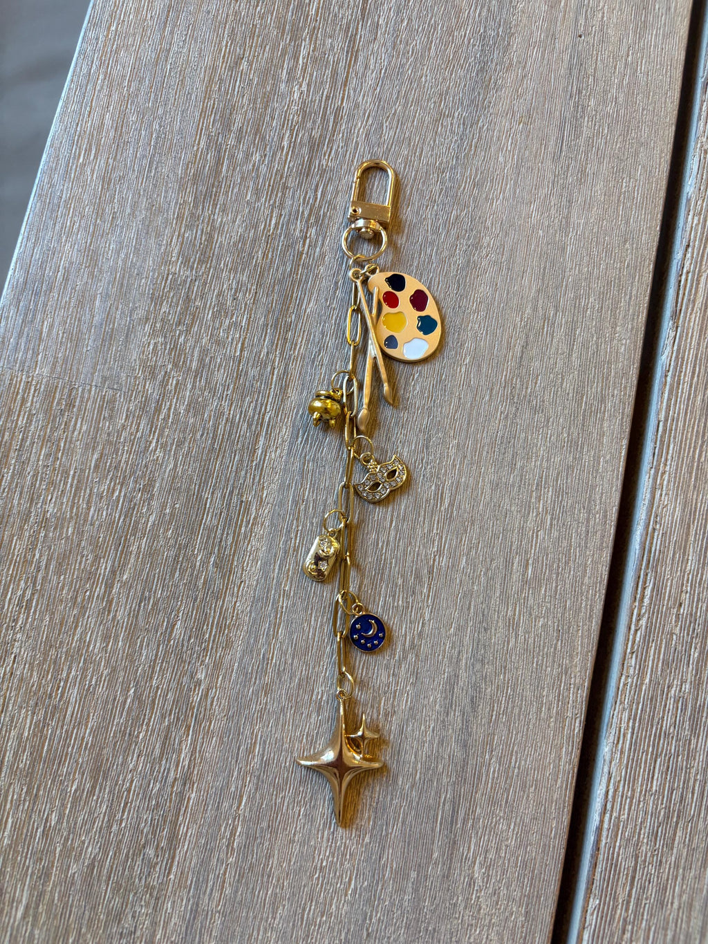 ACOTAR Kindle Charm