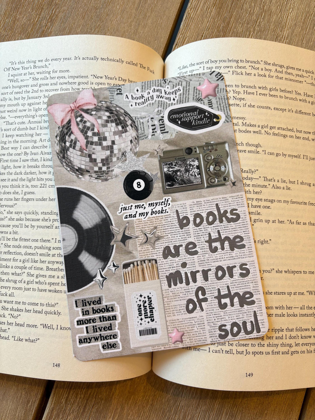 Silver Vintage Kindle Insert, Silver Theme