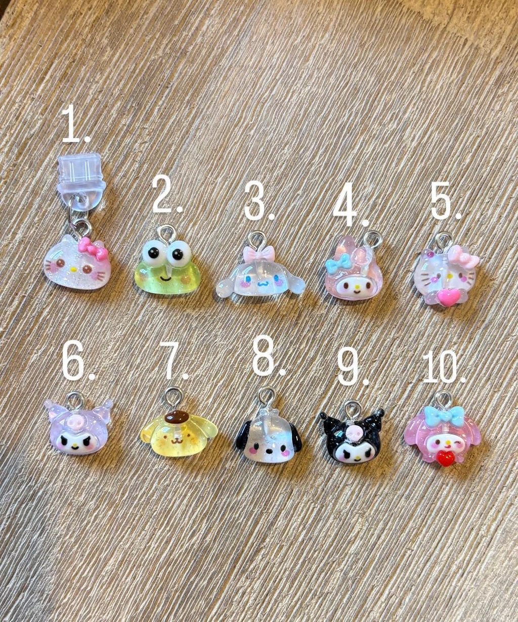 Character Dust plug charms