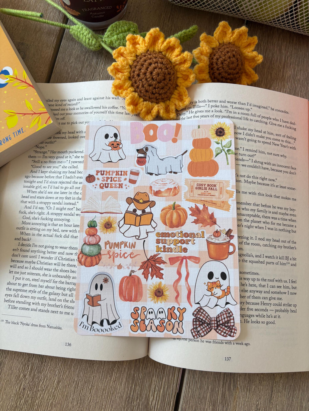 Orange Pumpkin Halloween Kindle Insert / autumn Kindle / Kindle Insert/ /Kindle Insert (Physical) / Kindle Aesthetic /Clear Case Insert