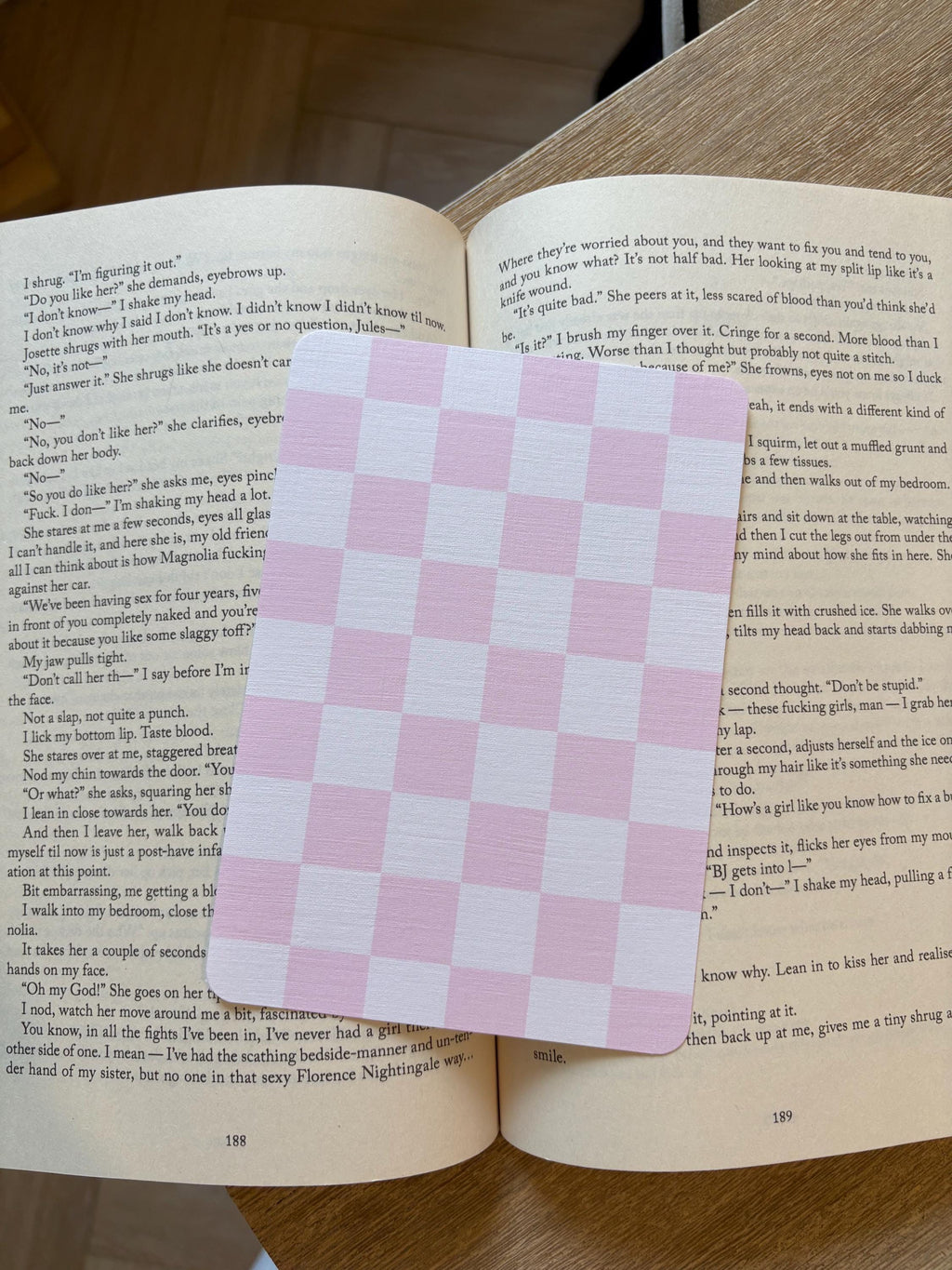Checkered Kindle Inserts