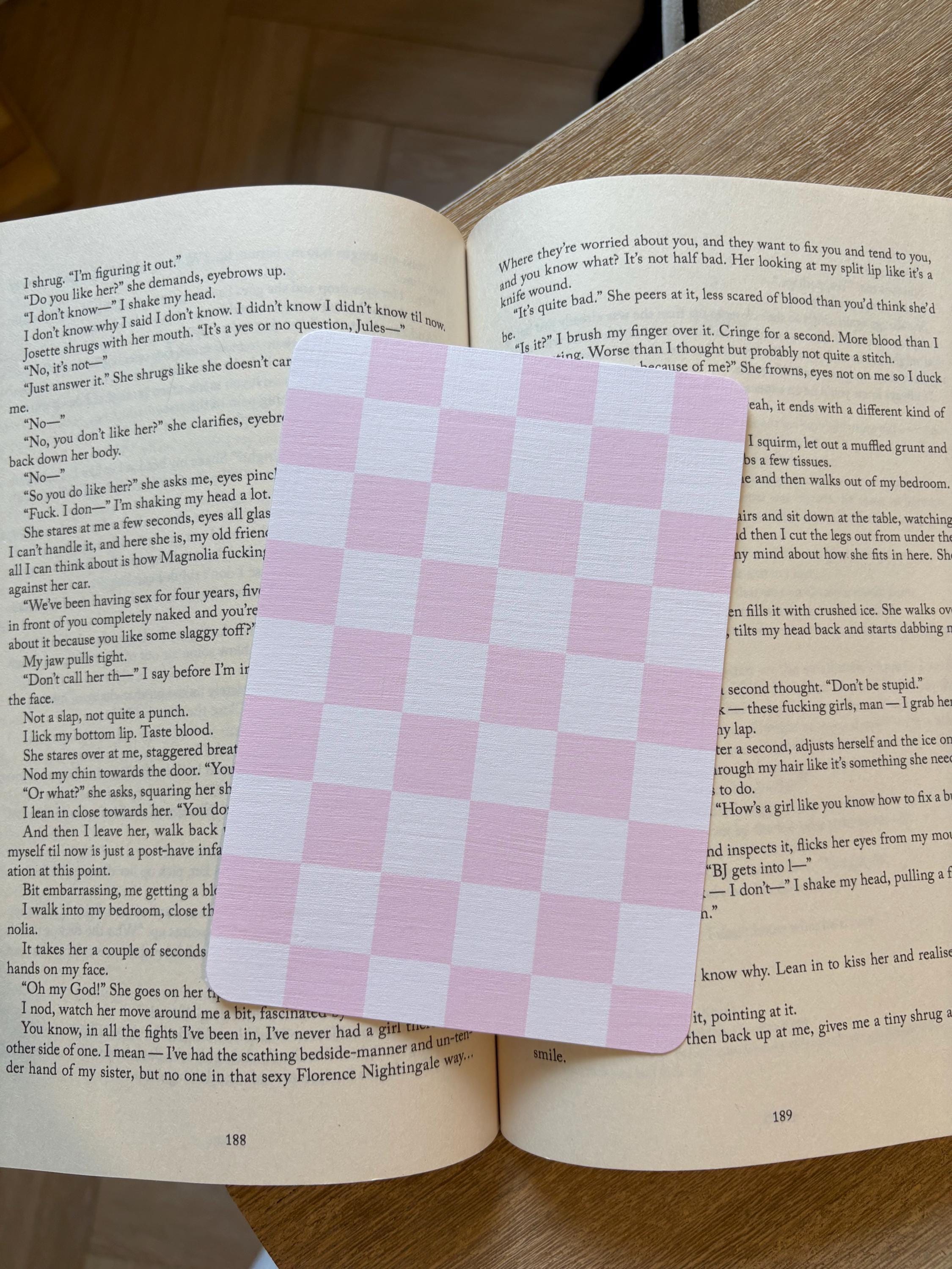Checkered Kindle Inserts