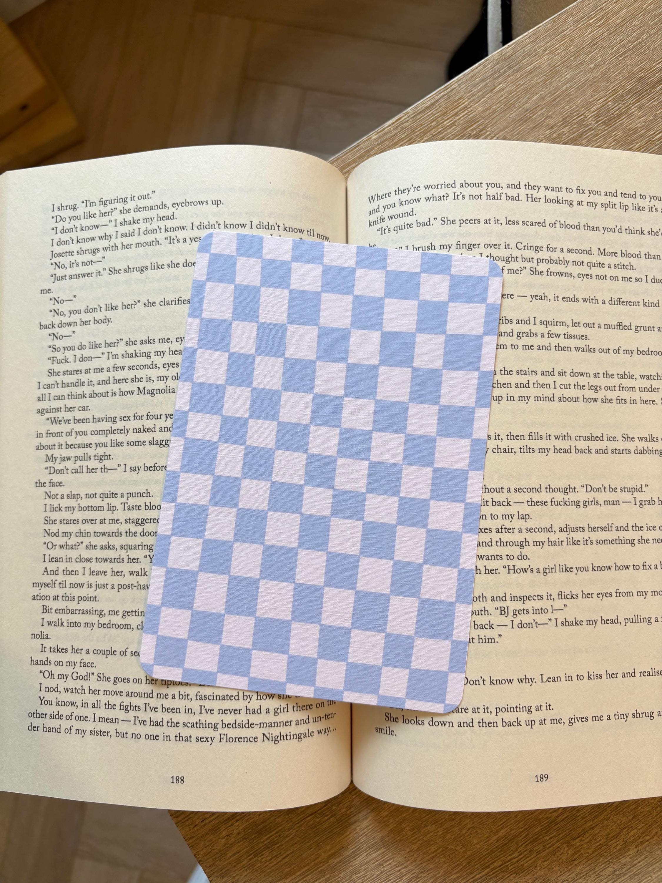 Checkered Kindle Inserts